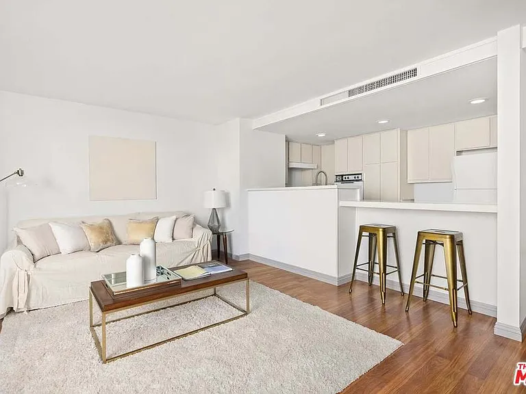 2160 Century Park E #1803 — Photo 3