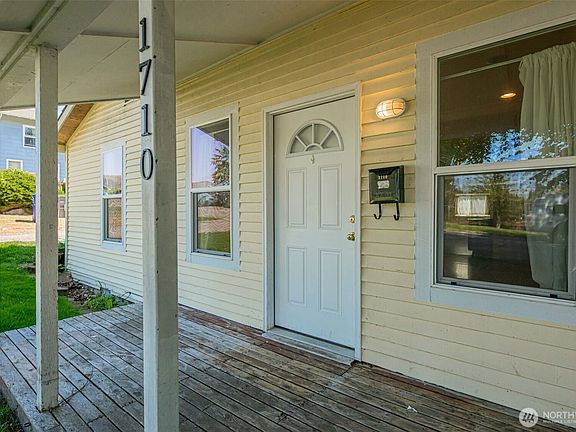 5th image of 1710 36th Street