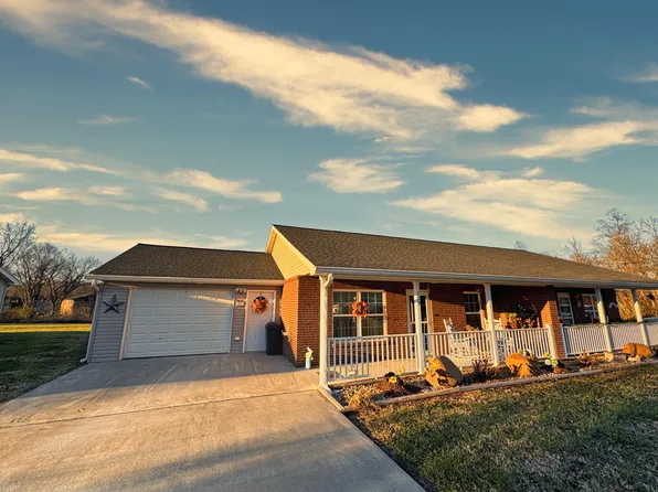 309 Woodstone Dr, Newport, TN 37821