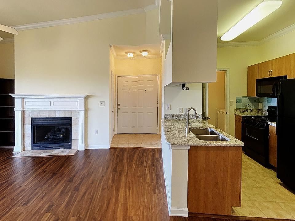 BMG-Laurel-LLC-Kitchen