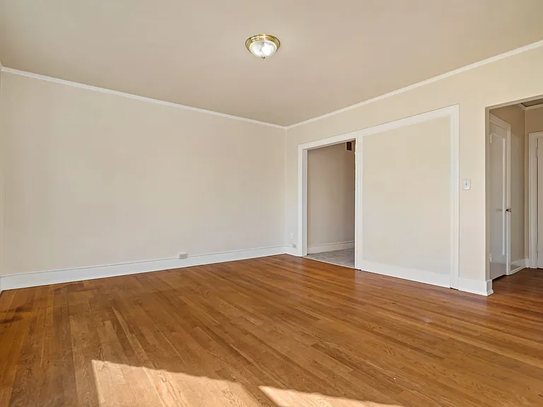 5th & Mercer Apartments — Photo 15