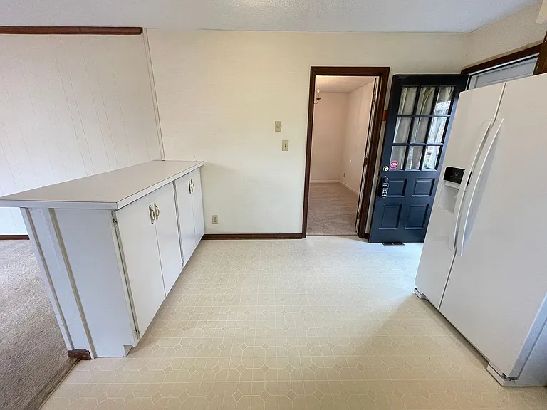 106 Downing Ct — Photo 15
