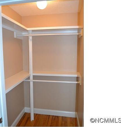 2nd image of 24 E Indiana Ave