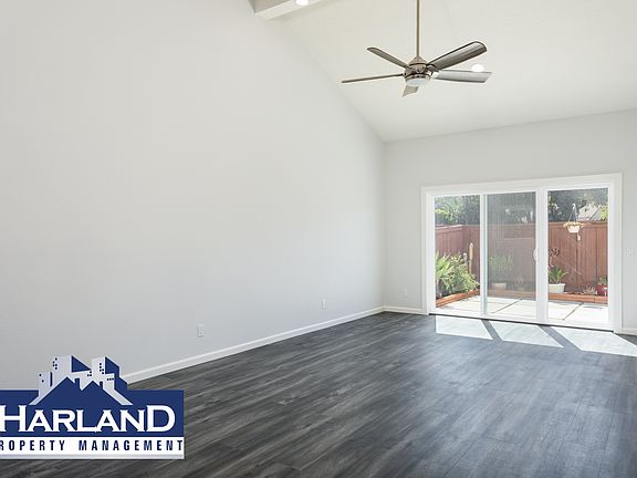 3rd image of 7869 Mission Bonita Dr