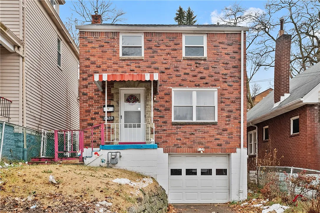2520 Starkamp St photo 1
