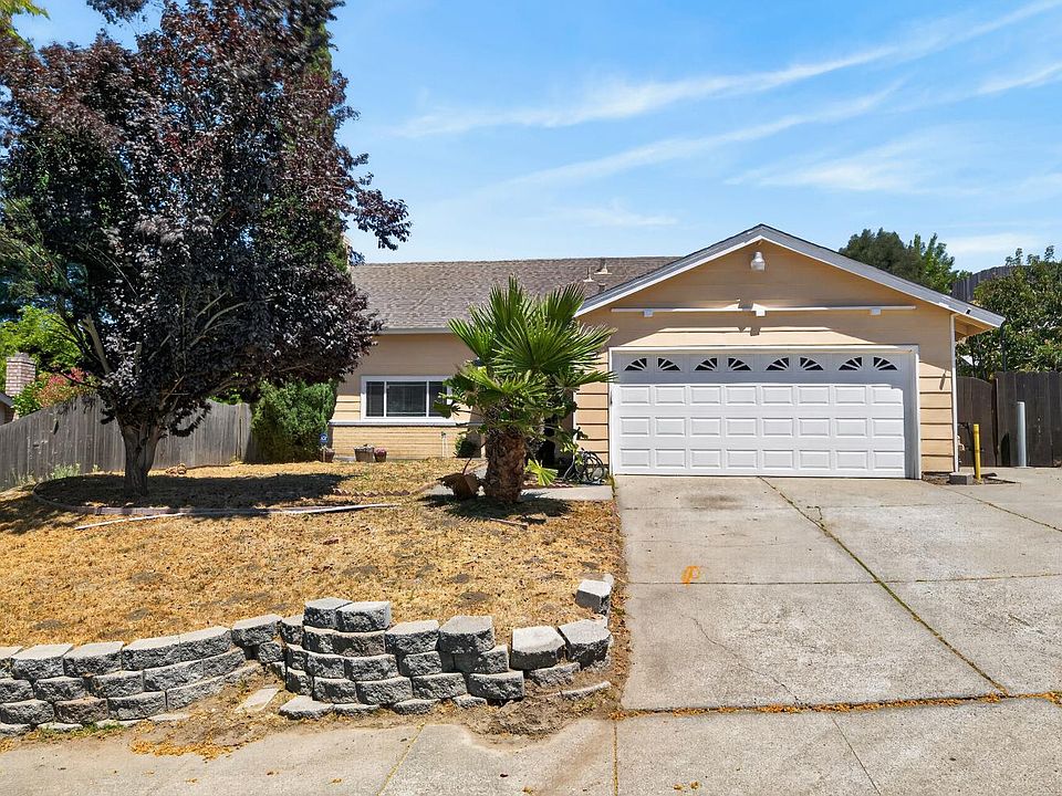 1st image of 807 Reef Point Dr