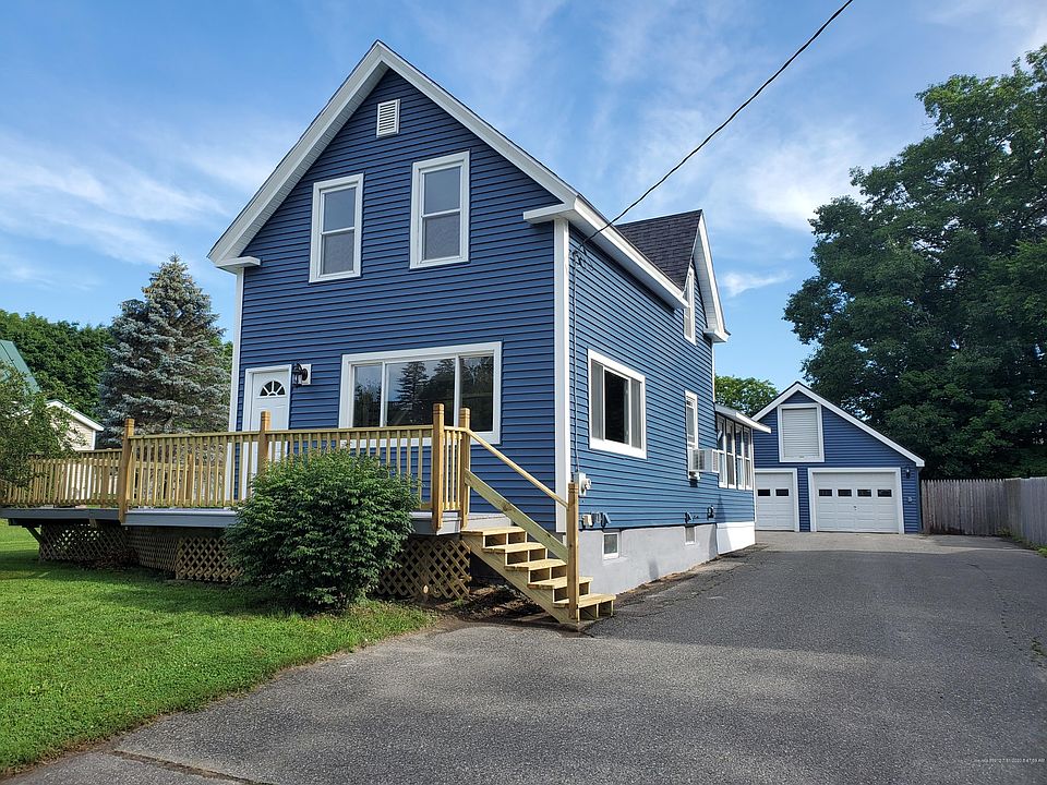 2nd image of 47 Oak St