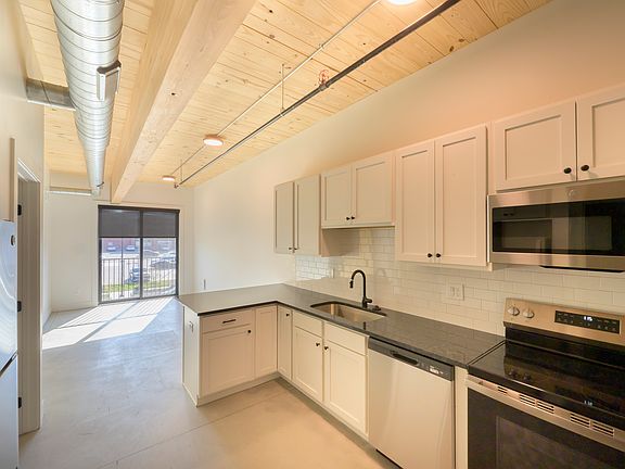 Kitchen & Living room (1 bedroom)
