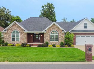 5537 Tuck Rd, Paducah, KY 42001