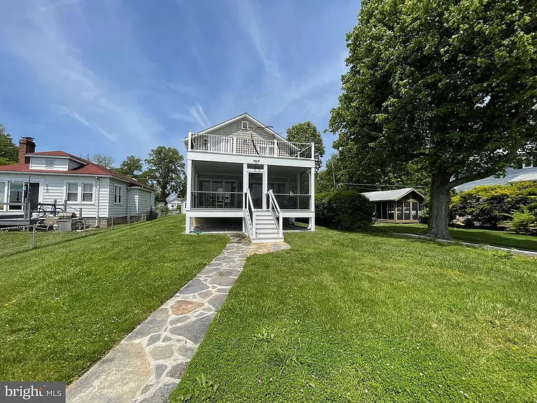 2513 Barrison Point Rd — Photo 16