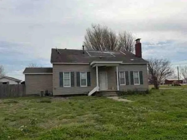 18 Edsall St, Braggadocio, MO 63826