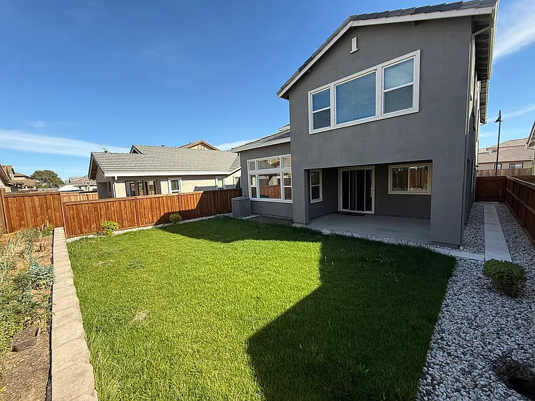 1564 Nightfall Ln — Photo 6