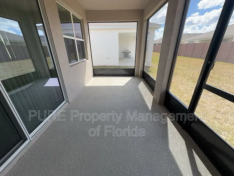 4122 NW 48th Terrace Rd — Photo 64