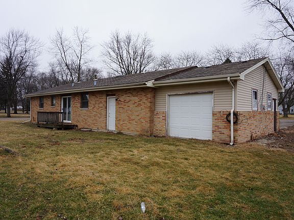 4th image of 1335 Amber Dr