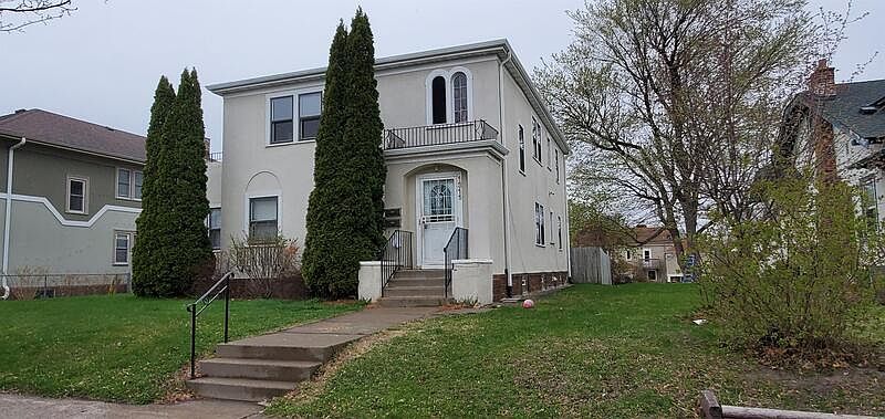 1st image of 1311 Vincent Ave N #2
