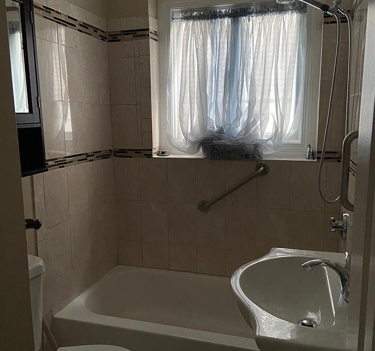 27 Pitcairn St 1, Revere, MA 02151 Zillow