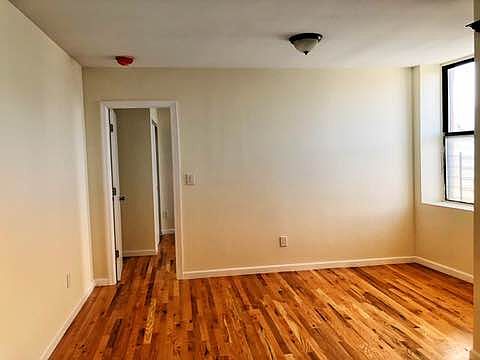 2nd image of 260 Brook Ave APT 8