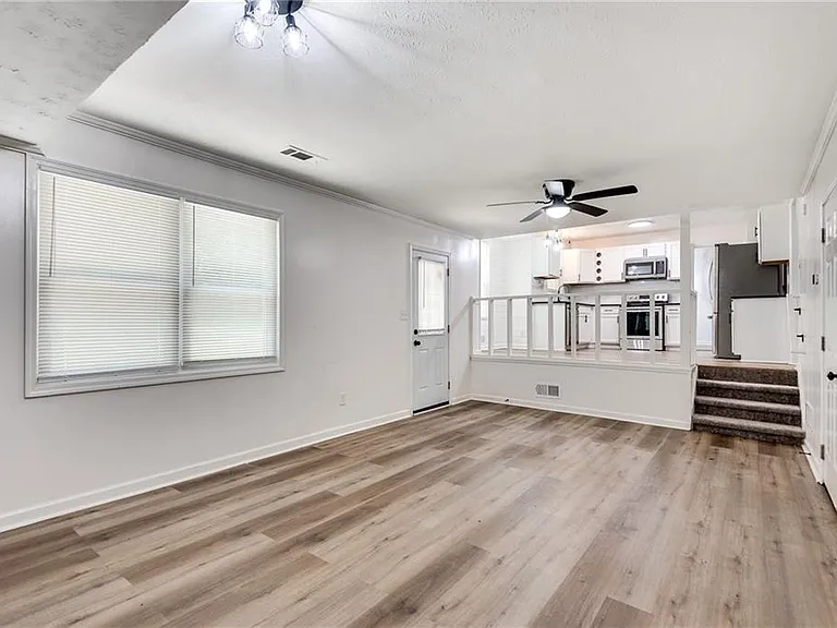 597 Field Cliff Dr — Photo 4