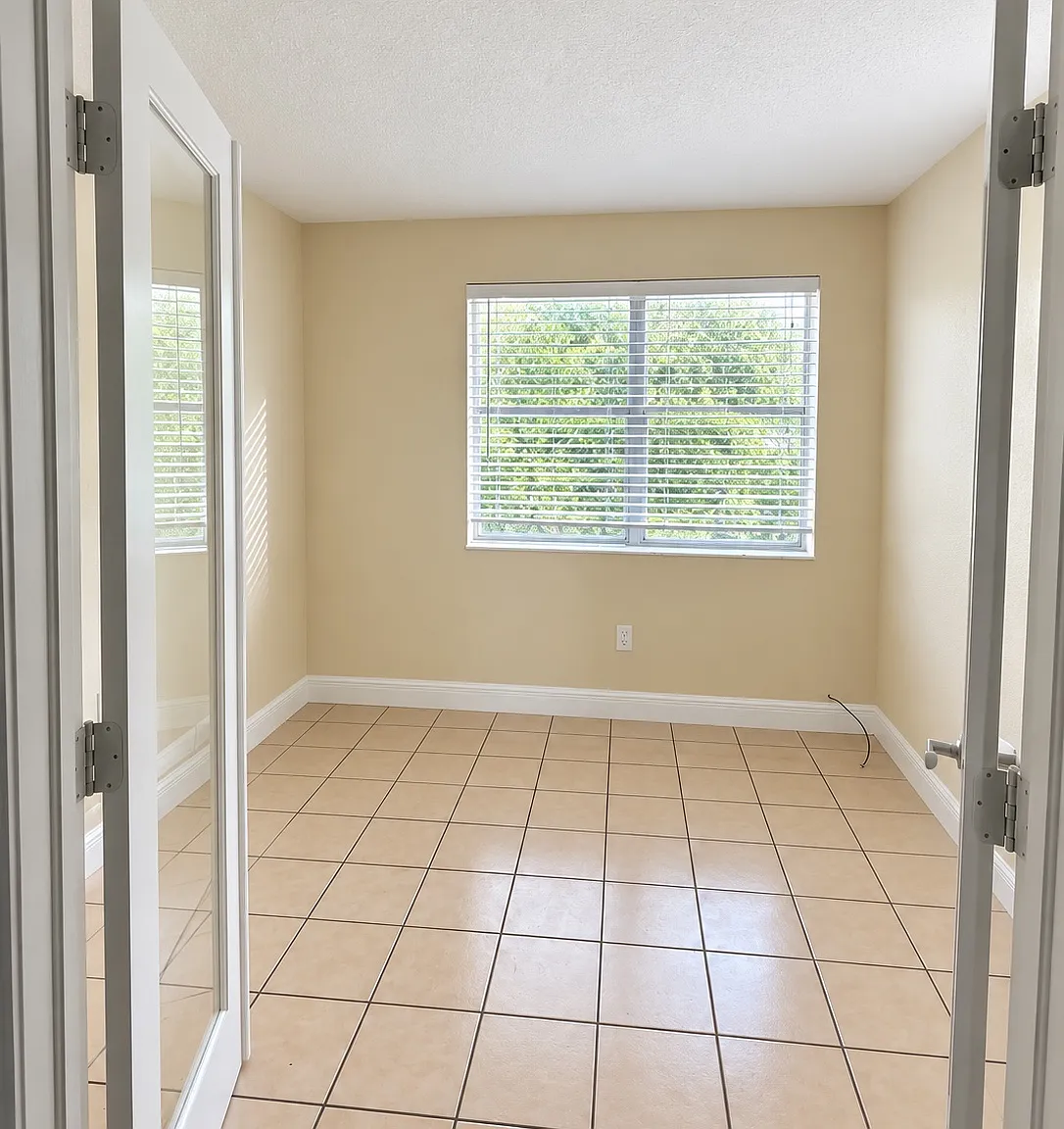 2 bed, 664 sqft, $1,650 — Photo 3