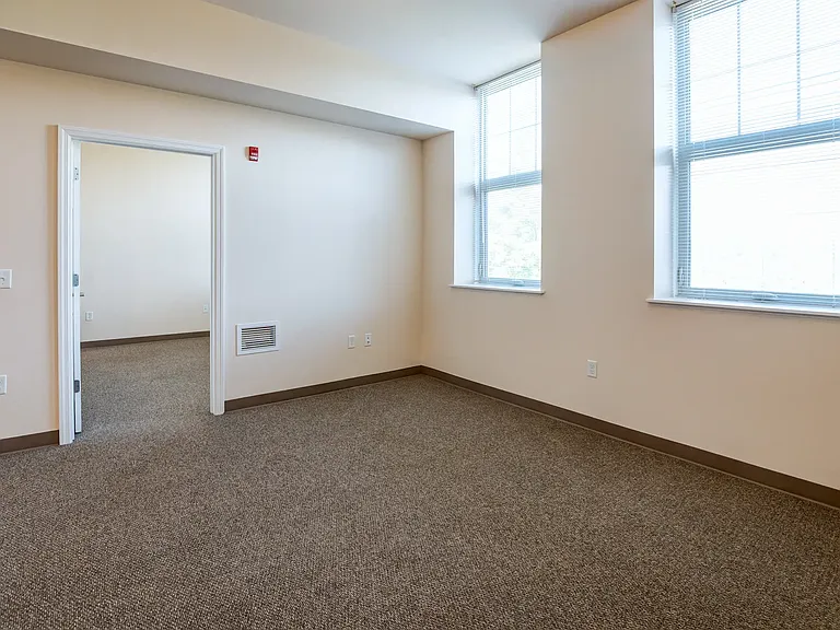 Mt. Nazareth Commons Apartments — Photo 6