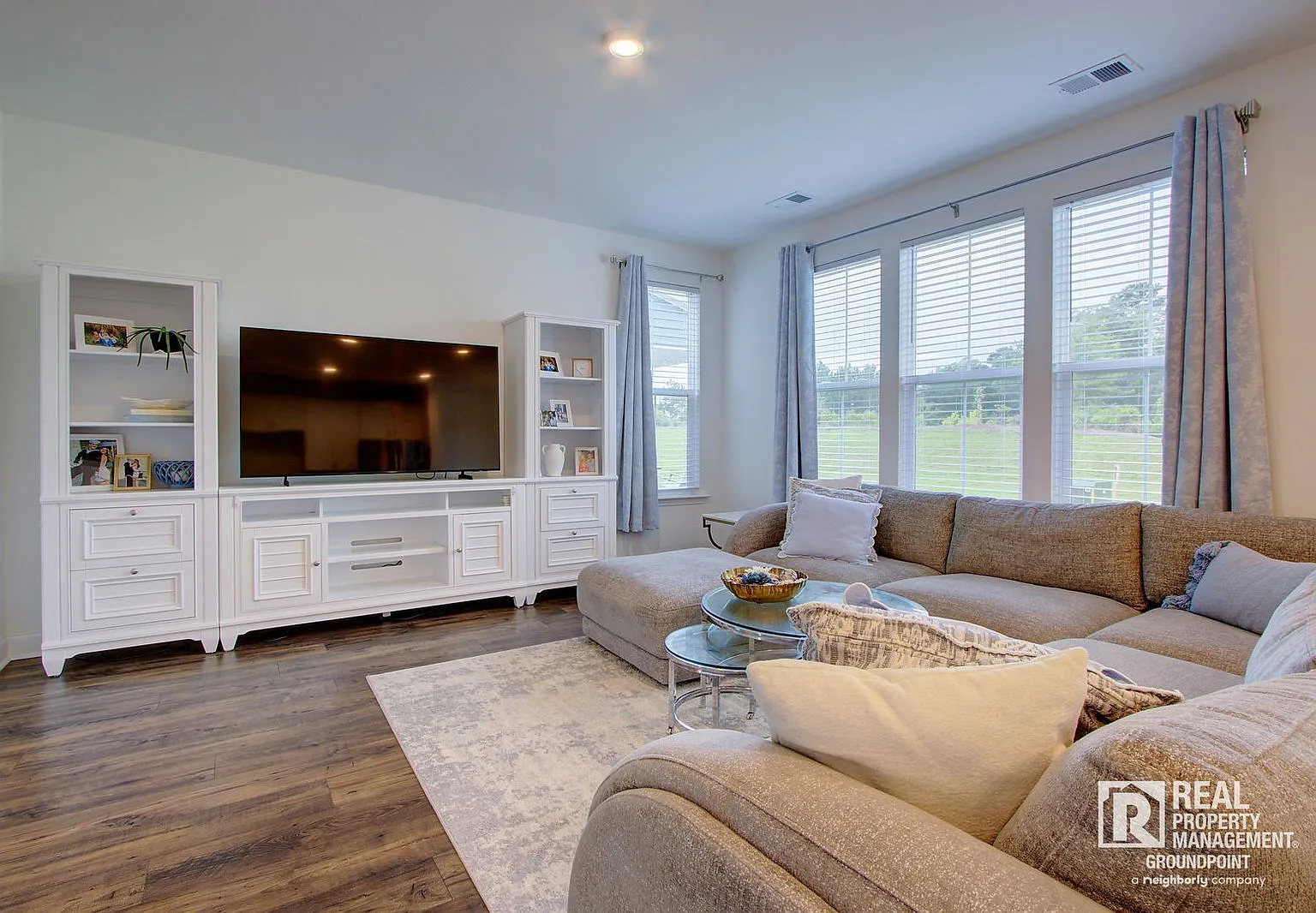 3 bed, 2.5 bath, 1540 sqft, $2,600 — Photo 4