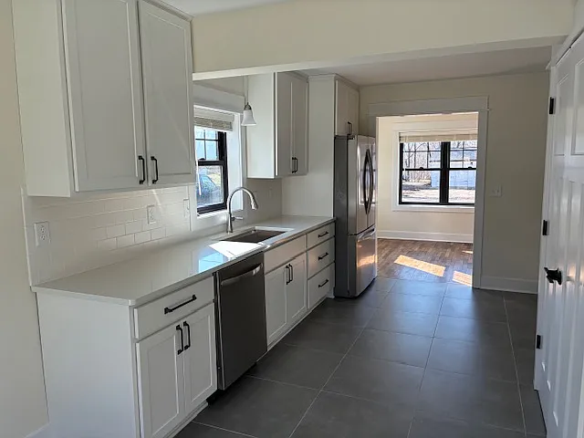 465 Union St — Photo 5
