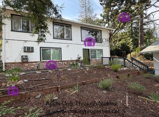 1067 Ridge Park Dr #A, Concord, CA 94518