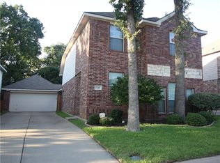 3205 Rustic Meadows Dr, Bedford, TX 76021
