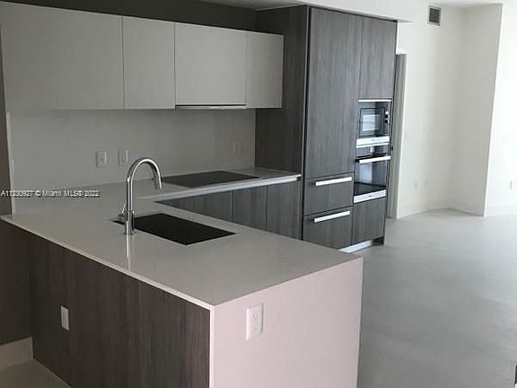 4th image of 2900 NE 7th Ave Unit 2305