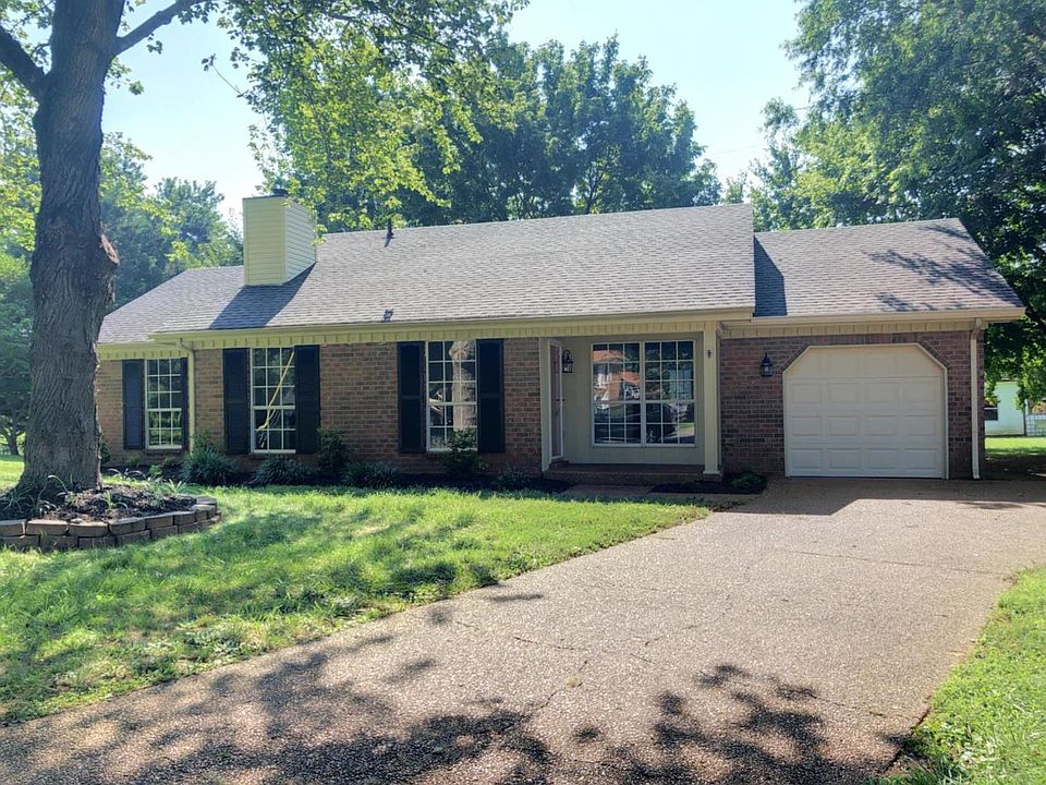 1st image of 106 Pinehill Ct