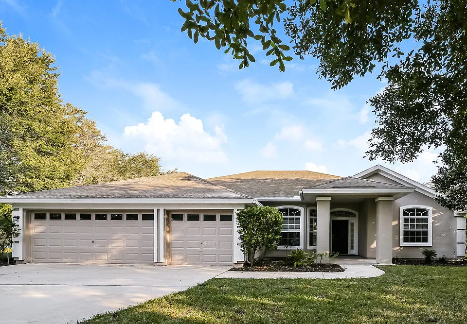 100 Corral Cir