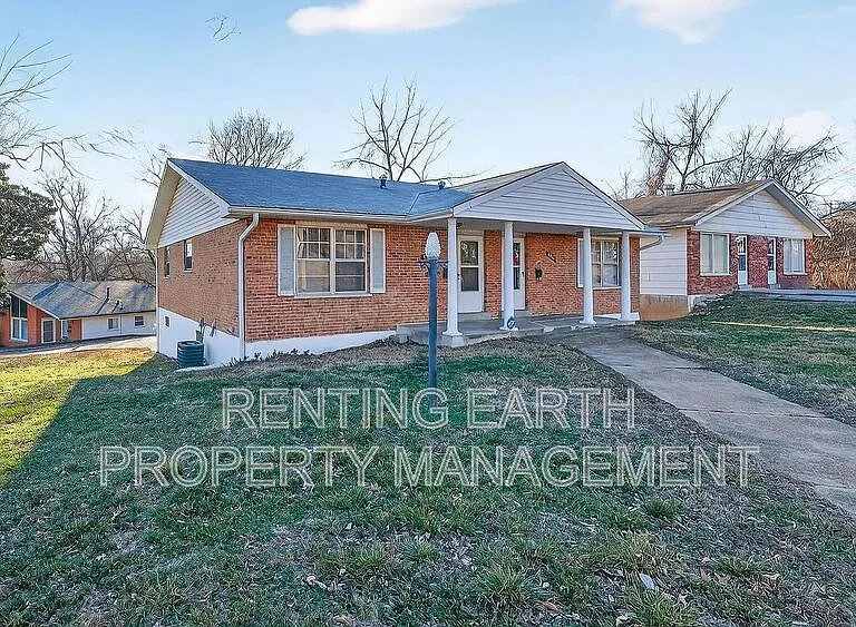8908 Scottdale Ave — Photo 2