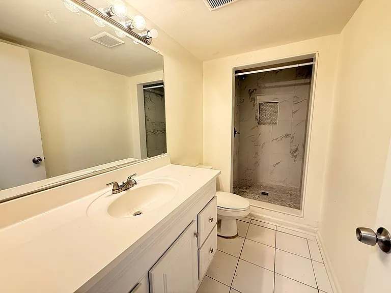8720 Mornington Dr — Photo 9