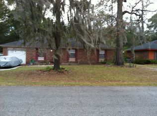 1337 Pine Ridge Dr, Savannah, GA 31406