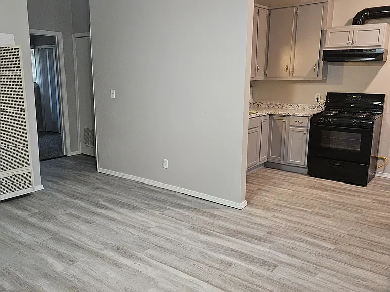 4626 S Union Ave #4628 — Photo 2