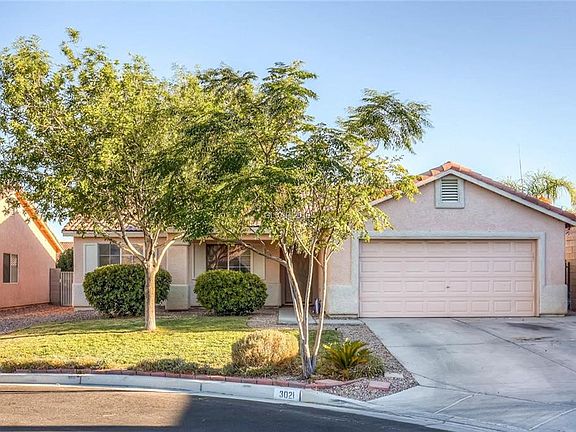 2nd image of 3021 Saddle Hills Ct