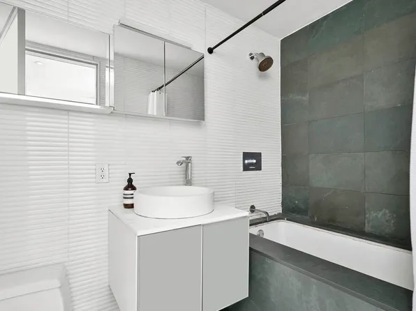 425 East 13th Street image 6 of 6