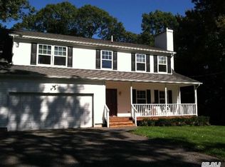 13 Houghton Blvd, Stony Brook, NY 11790