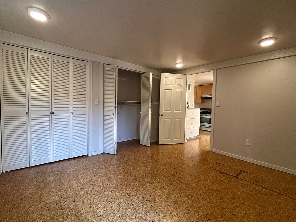 Bedroom #1