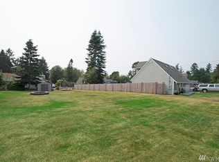 1251 Mitscher Dr, Coupeville, WA 98239