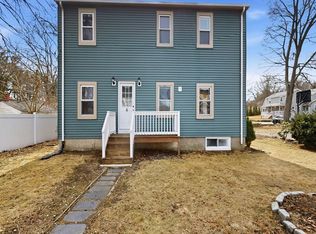 6 Balsamwood Ave, Billerica, MA 01821