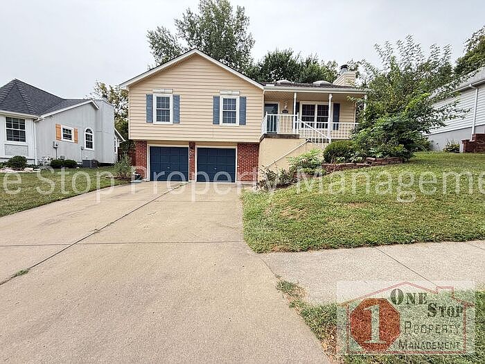 1st image of 15601 E 3rd Terrace Ct S