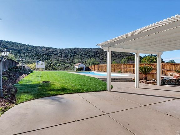 5th image of 26885 Contignac Dr