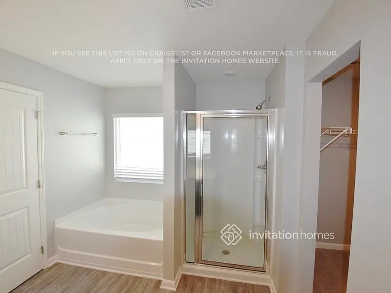 4937 Fawnwood Dr — Photo 10