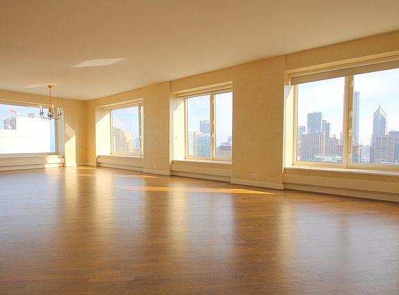 2nd image of 161 E Chicago Ave #33B