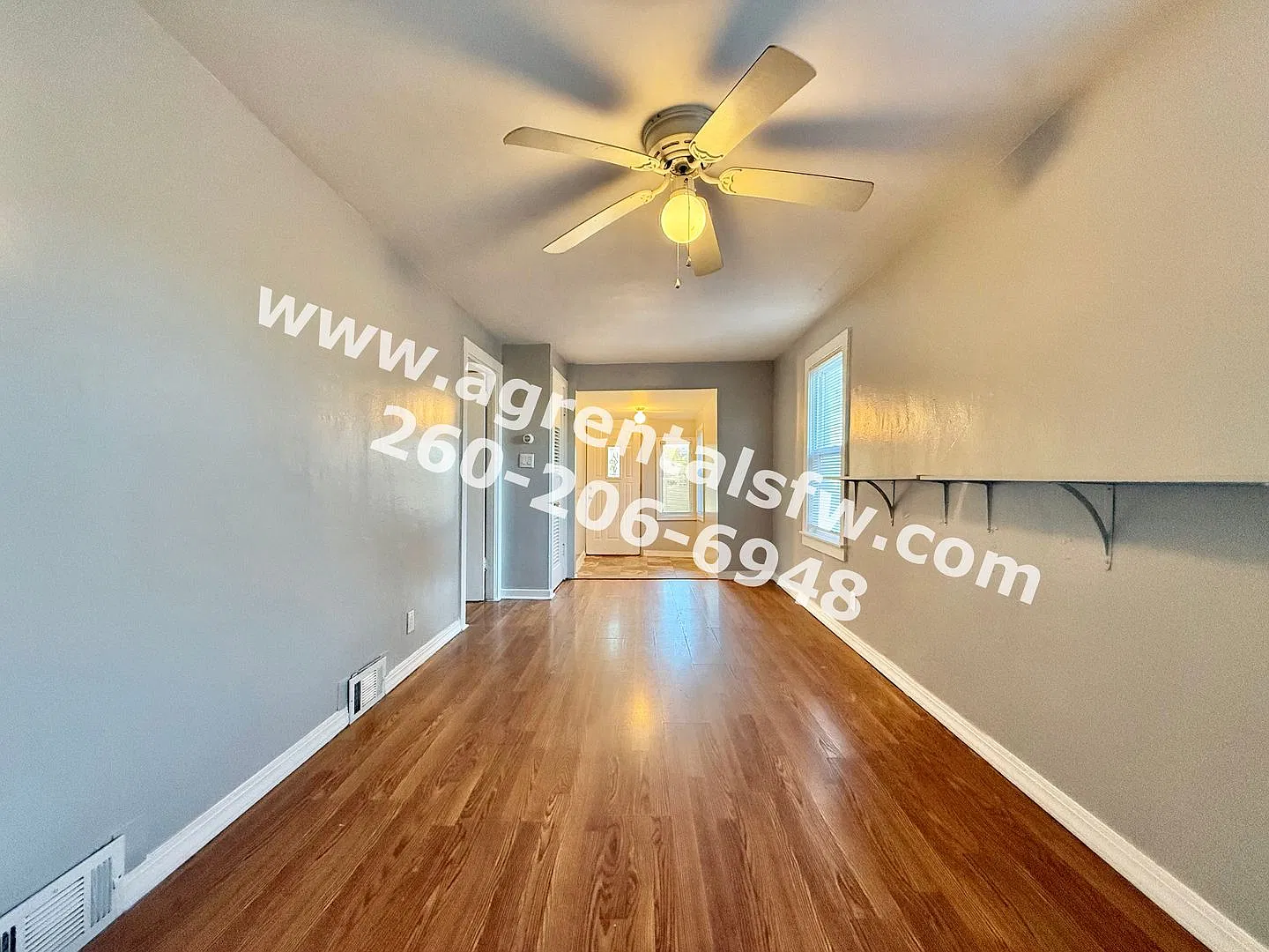 2 Bedroom House — Photo 3