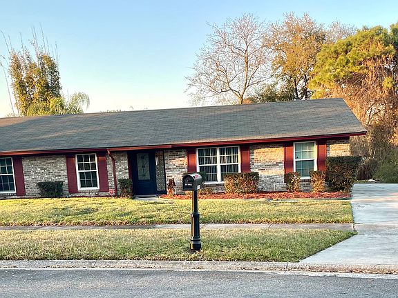 5th image of 8619 Mahonia Dr