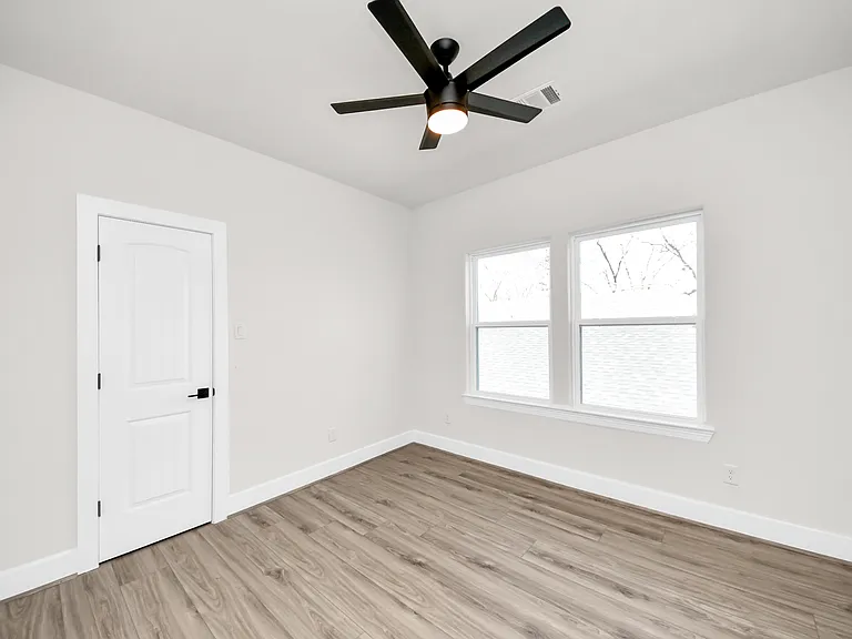 3829B Mainer St — Photo 38