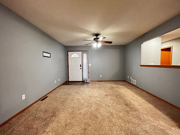 4th image of 162 War Admiral Ln