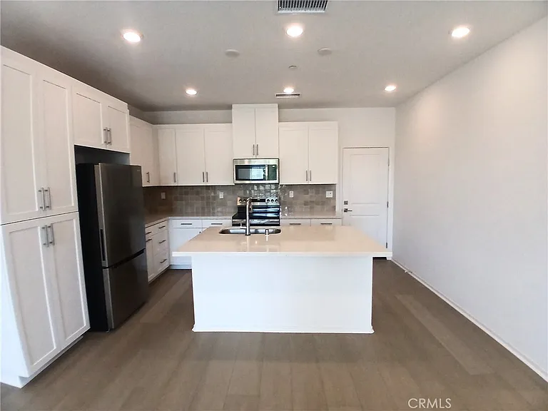 16201 Plumeria Ln — Photo 5